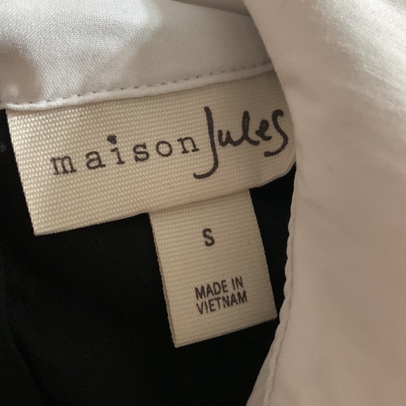 Patterned Dress - Picture 4 of 7